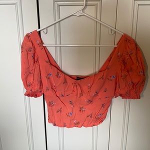 Small Peasant Forever21 crop top w/ puffy sleeves